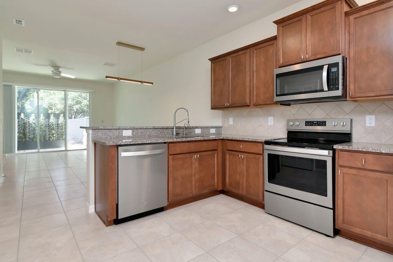 5368 SYLVESTER LOOP, TAMPA, FL, 33610