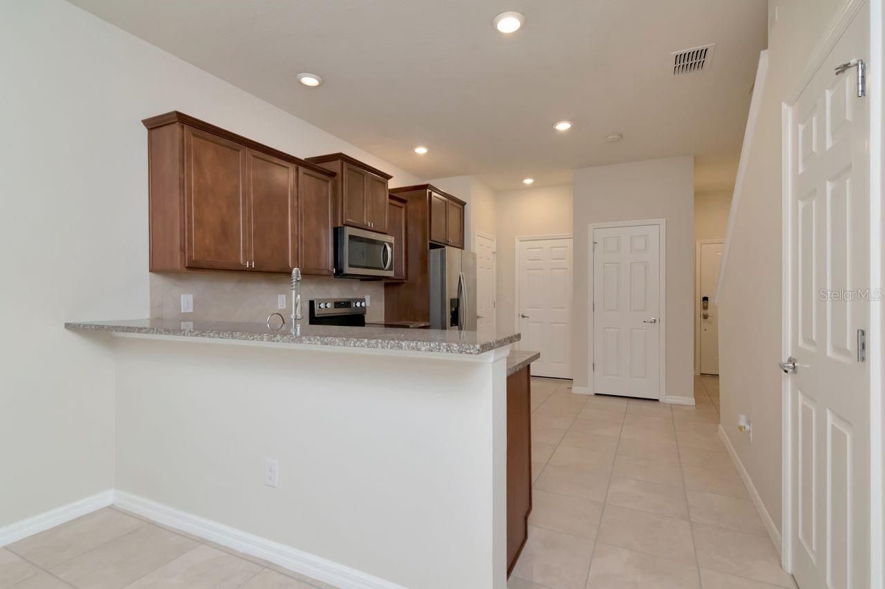 5368 SYLVESTER LOOP, TAMPA, FL, 33610