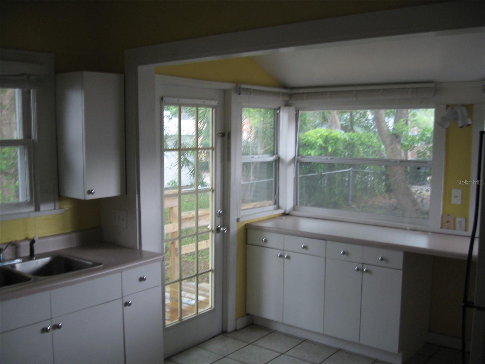 1118 23RD AVE N, ST PETERSBURG, FL, 33704