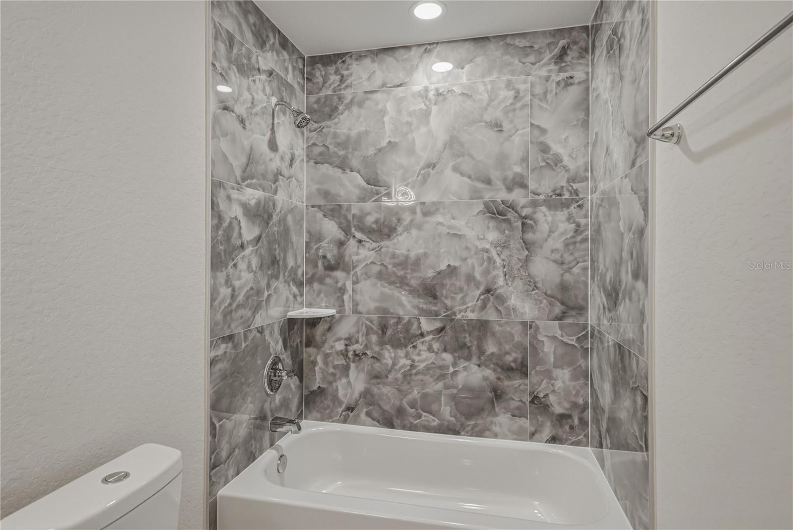 2428 MOSSWOOD LN, LAKELAND, FL, 33801