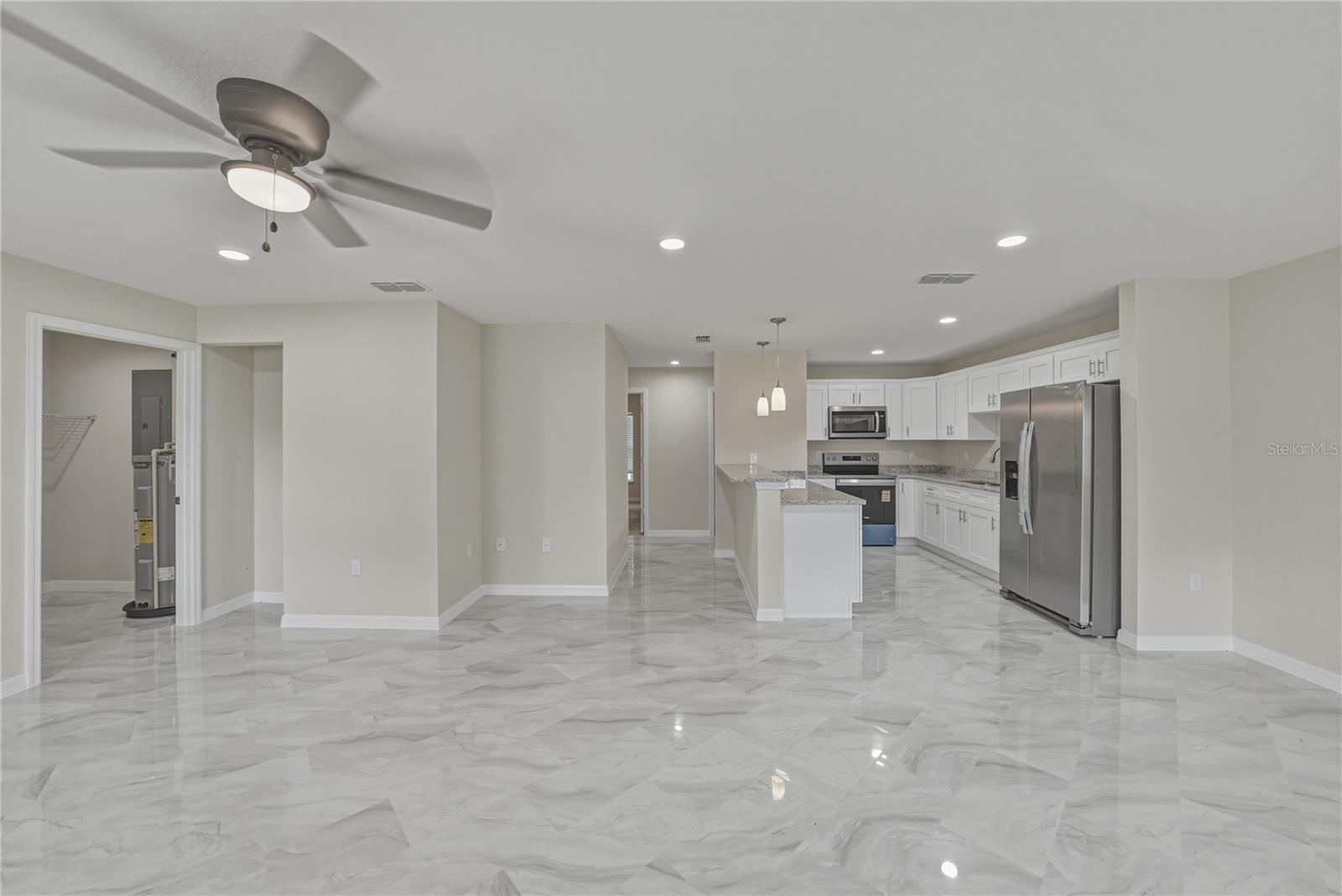 2428 MOSSWOOD LN, LAKELAND, FL, 33801