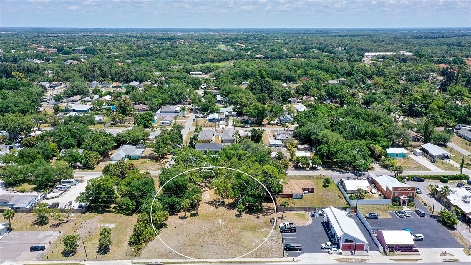 168 N TAMIAMI TRL, OSPREY, FL, 34229