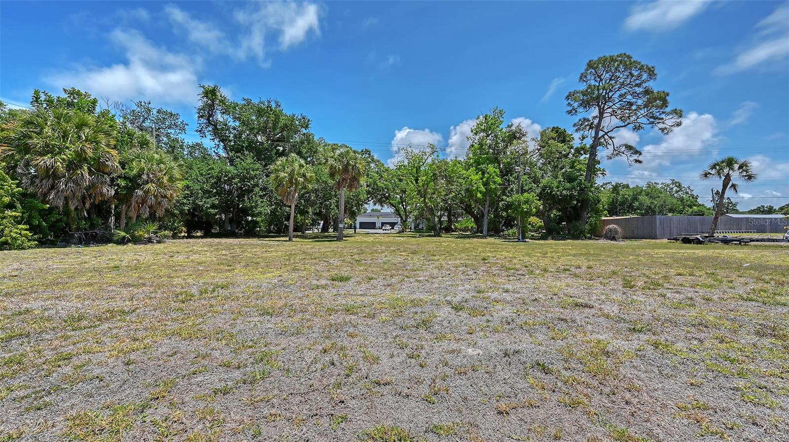 168 N TAMIAMI TRL, OSPREY, FL, 34229