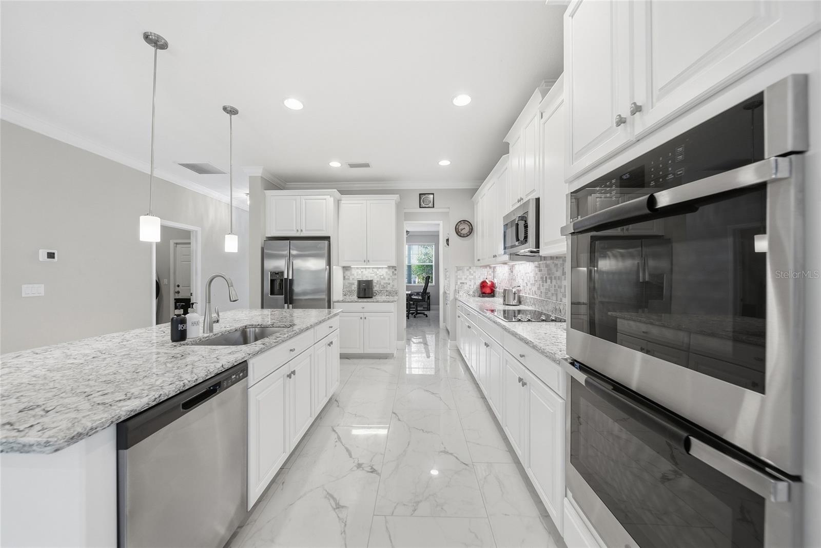 31646 COLADA DRIFT WAY, WESLEY CHAPEL, FL, 33545