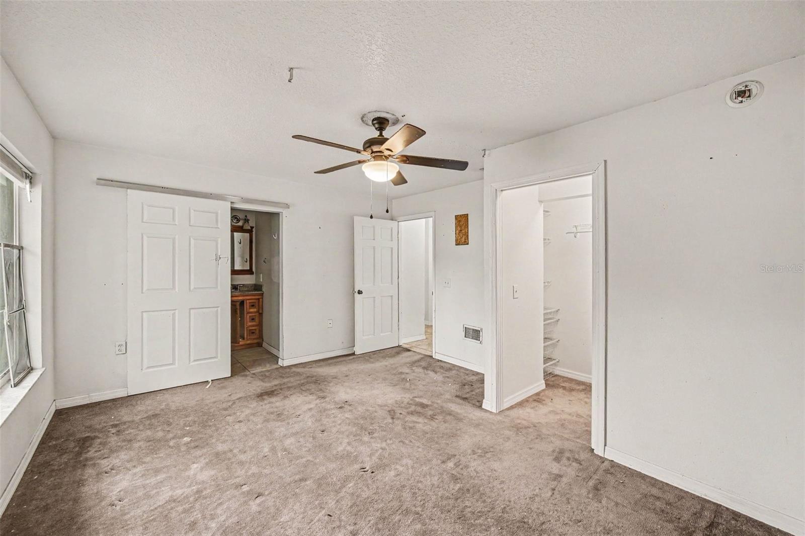 890 DELAND AVE, ORANGE CITY, FL, 32763