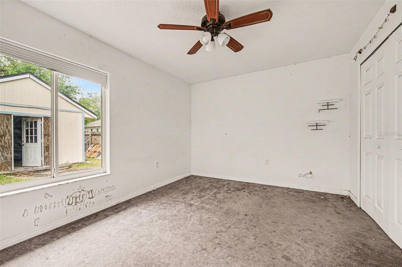 890 DELAND AVE, ORANGE CITY, FL, 32763