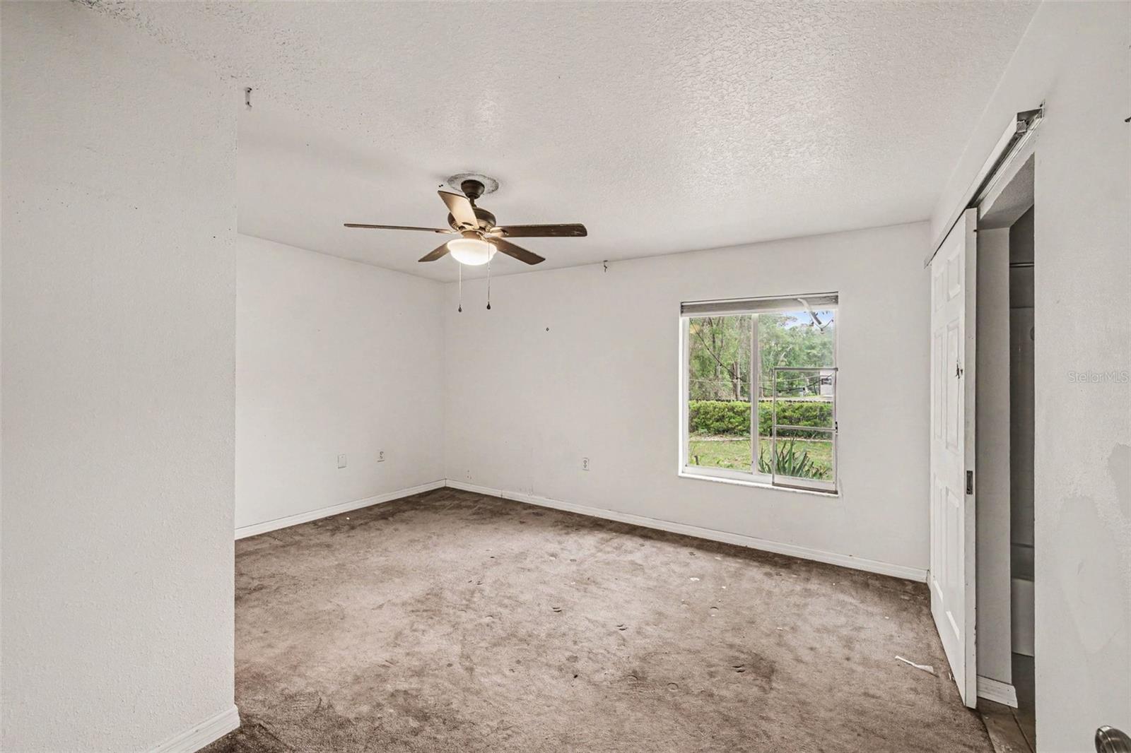 890 DELAND AVE, ORANGE CITY, FL, 32763