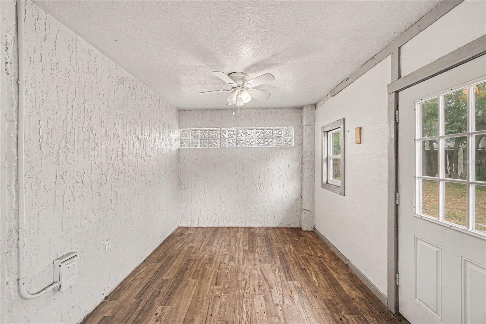 890 DELAND AVE, ORANGE CITY, FL, 32763
