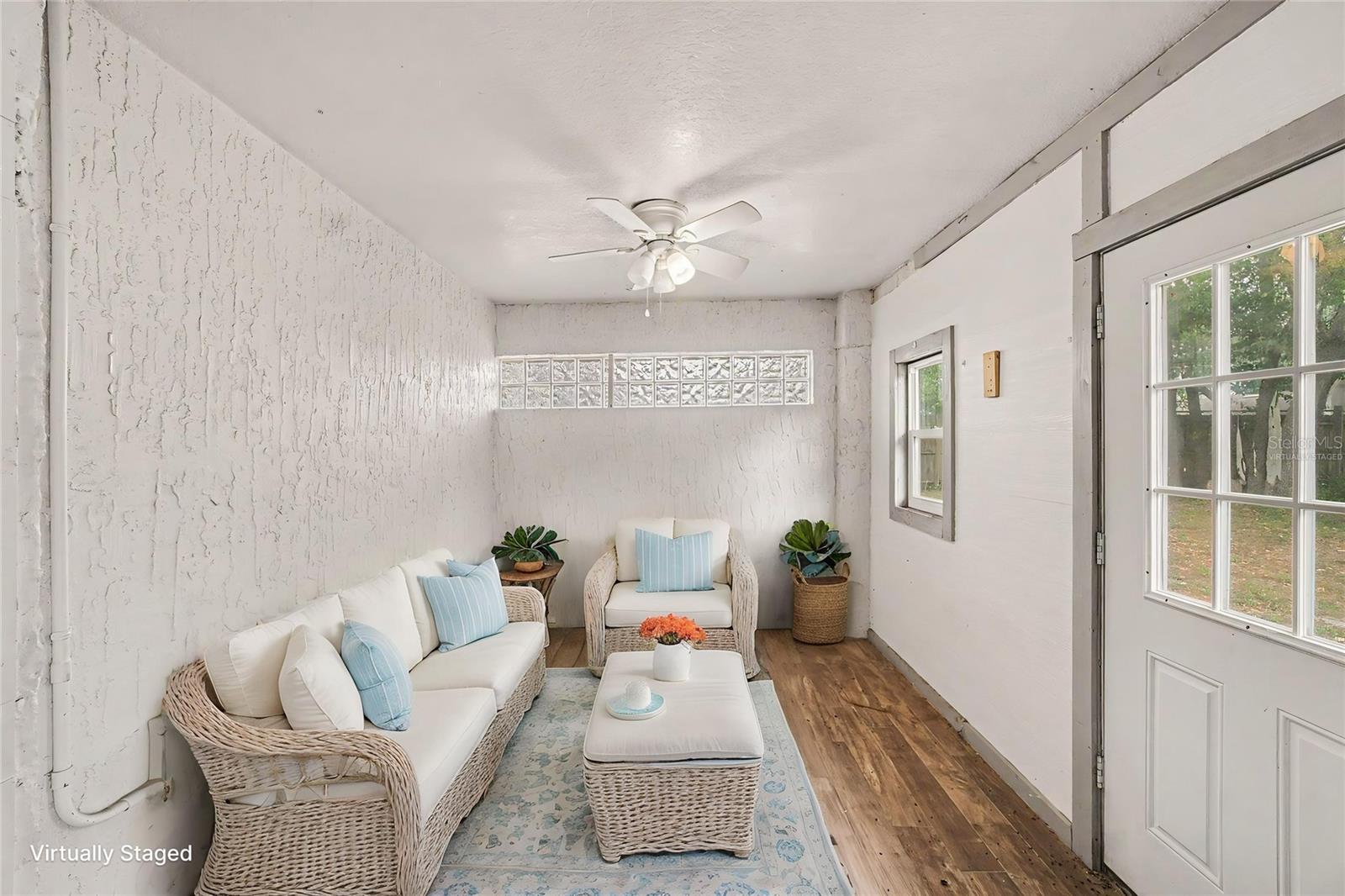 890 DELAND AVE, ORANGE CITY, FL, 32763
