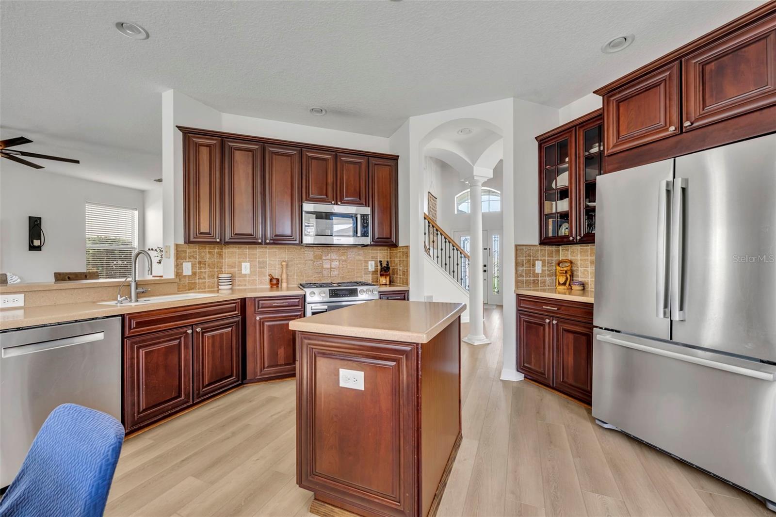 2329 NATOMA BLVD, MOUNT DORA, FL, 32757