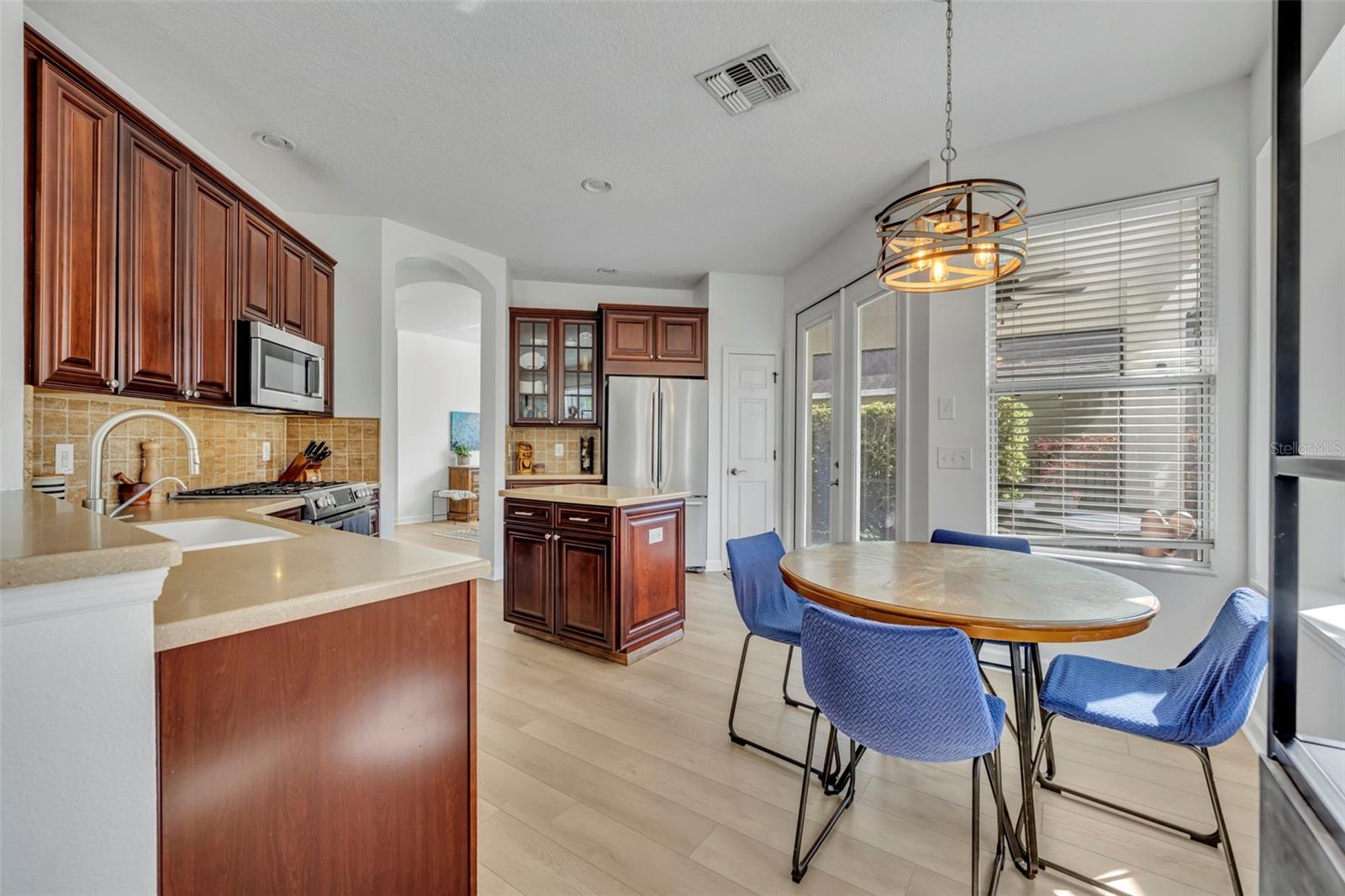 2329 NATOMA BLVD, MOUNT DORA, FL, 32757