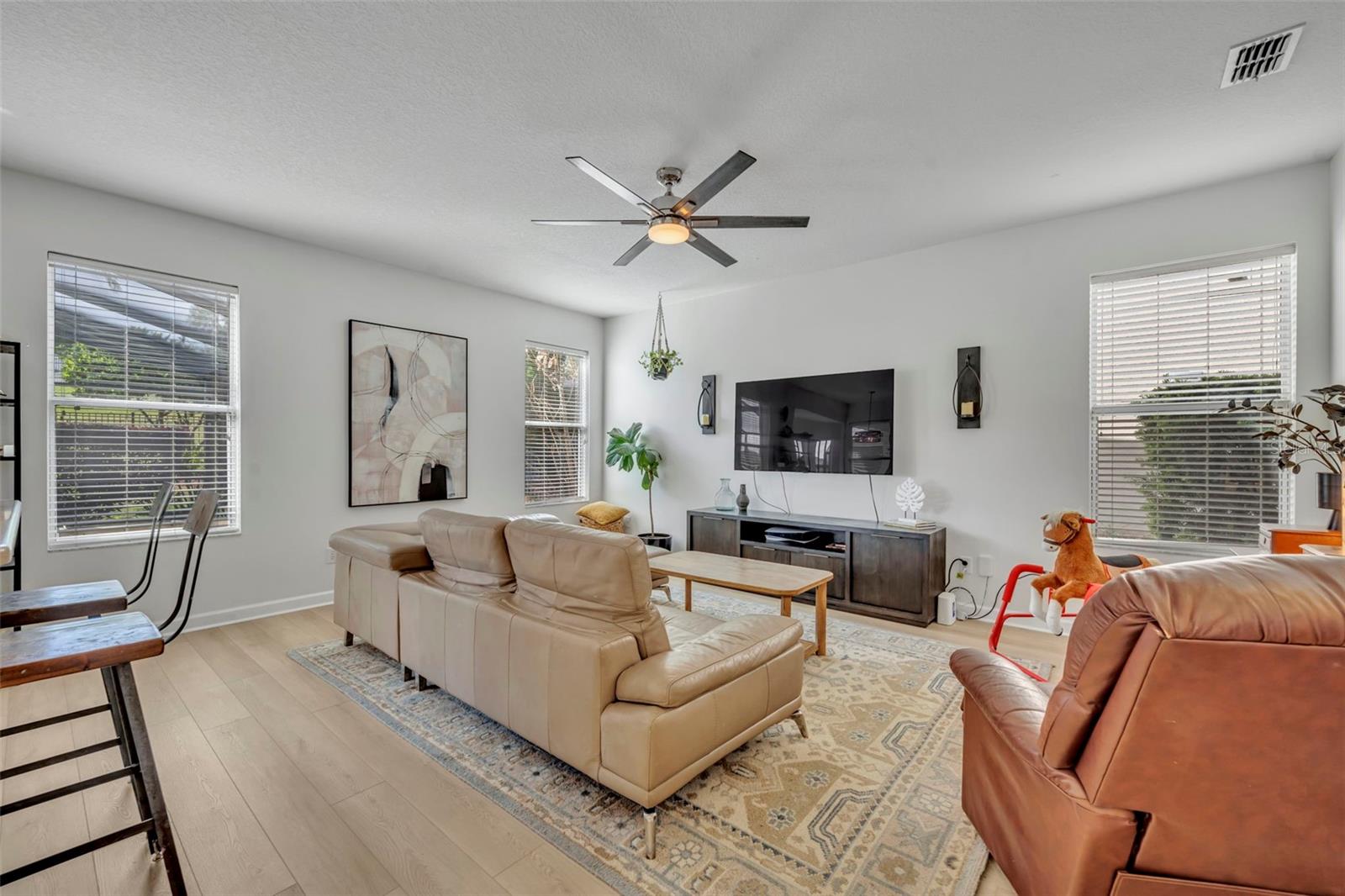 2329 NATOMA BLVD, MOUNT DORA, FL, 32757