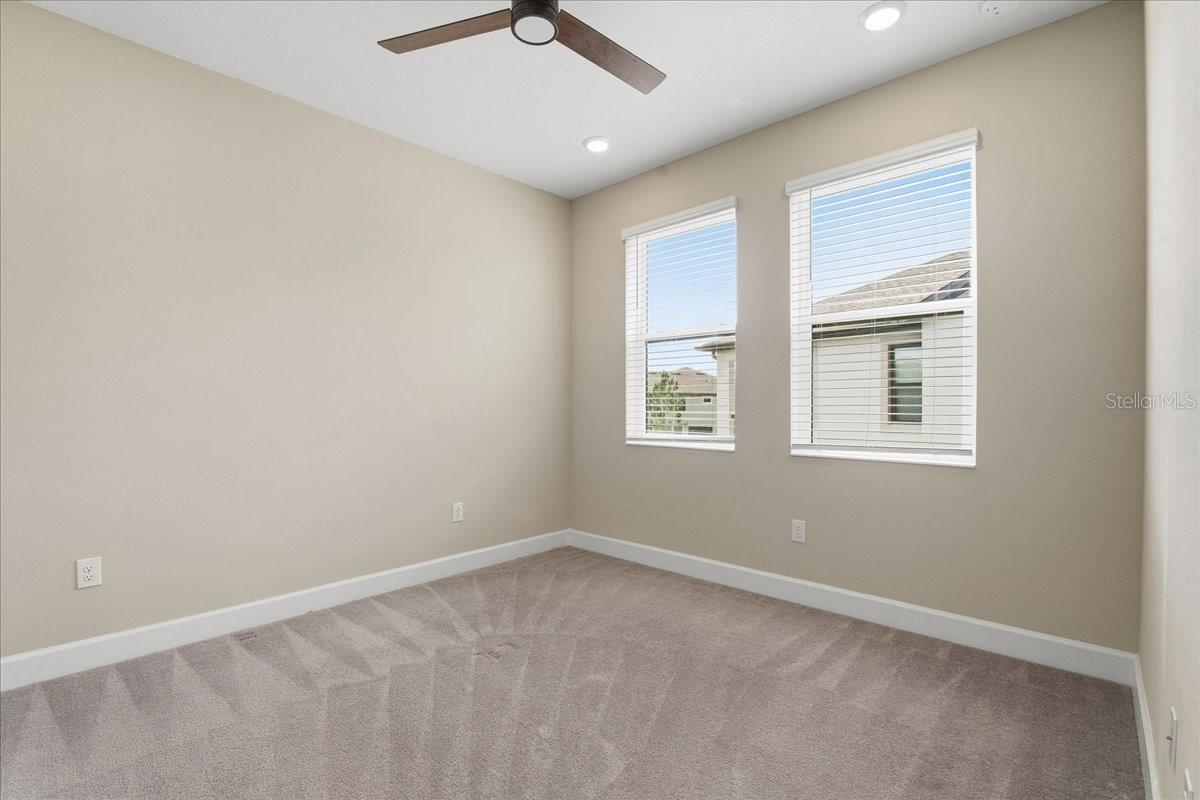 4664 LAGONA LN, WESLEY CHAPEL, FL, 33543