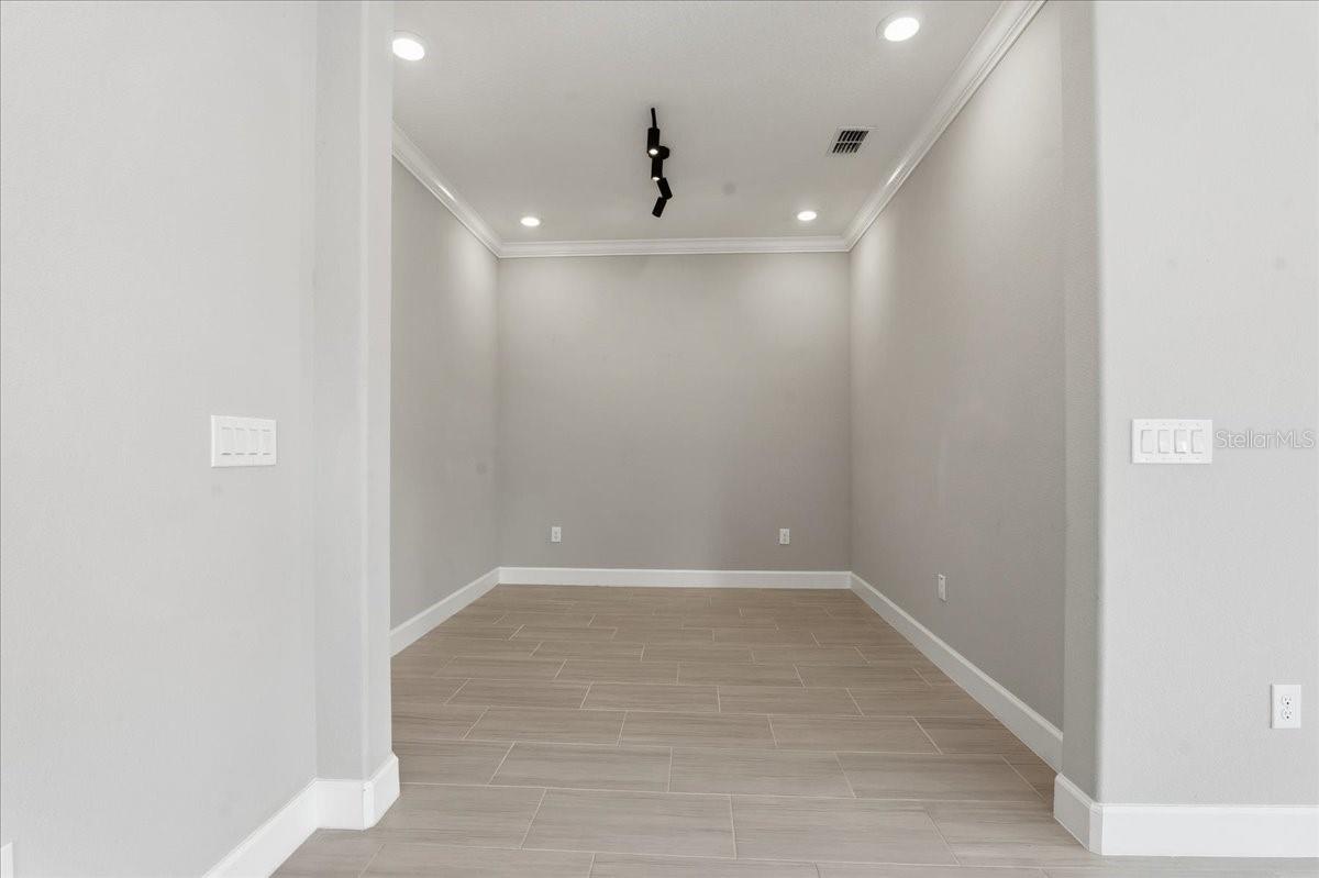 4664 LAGONA LN, WESLEY CHAPEL, FL, 33543