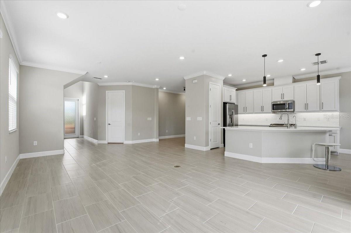 4664 LAGONA LN, WESLEY CHAPEL, FL, 33543