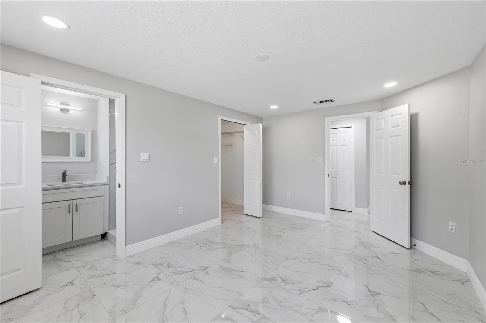 7526 PINEAPPLE LN, PORT RICHEY, FL, 34668
