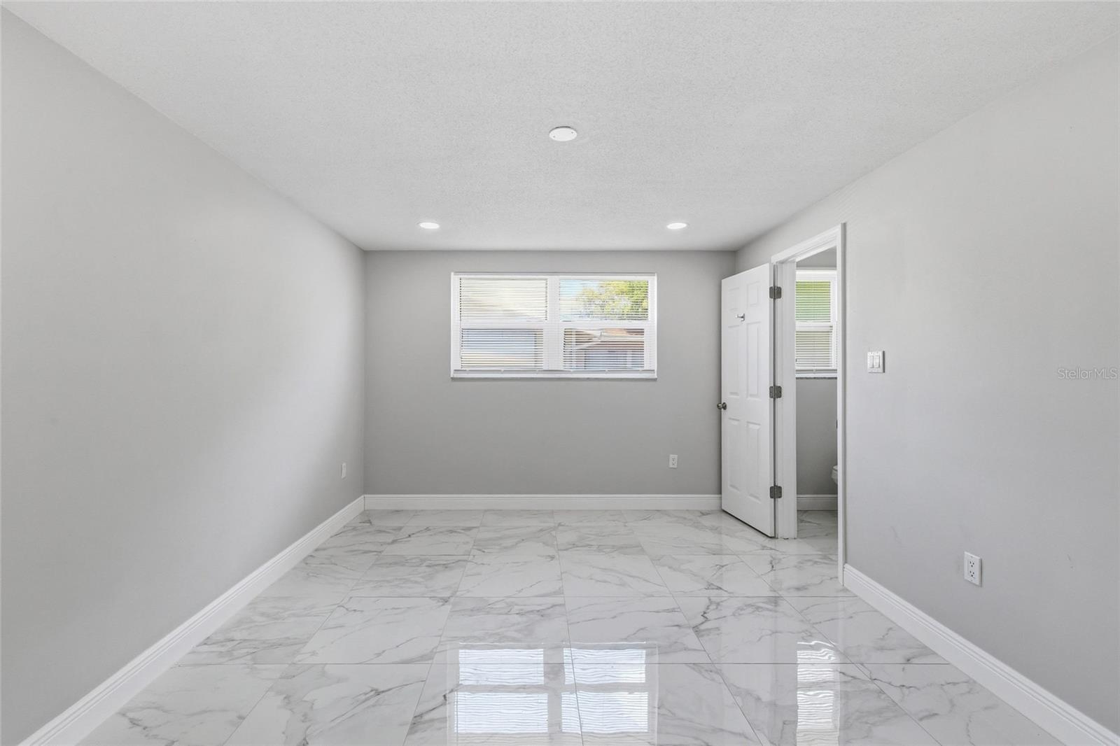 7526 PINEAPPLE LN, PORT RICHEY, FL, 34668