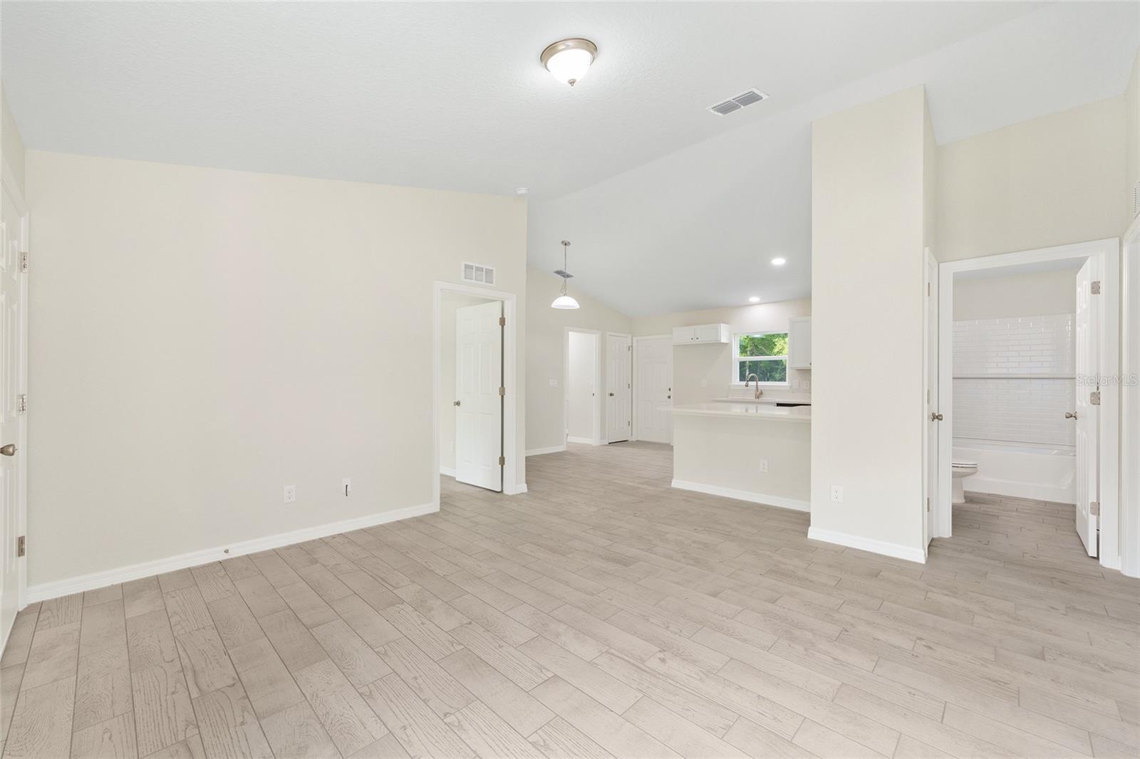 360 LOCUST RD, OCALA, FL, 34472