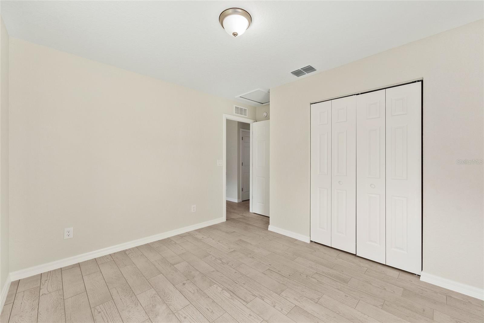 360 LOCUST RD, OCALA, FL, 34472