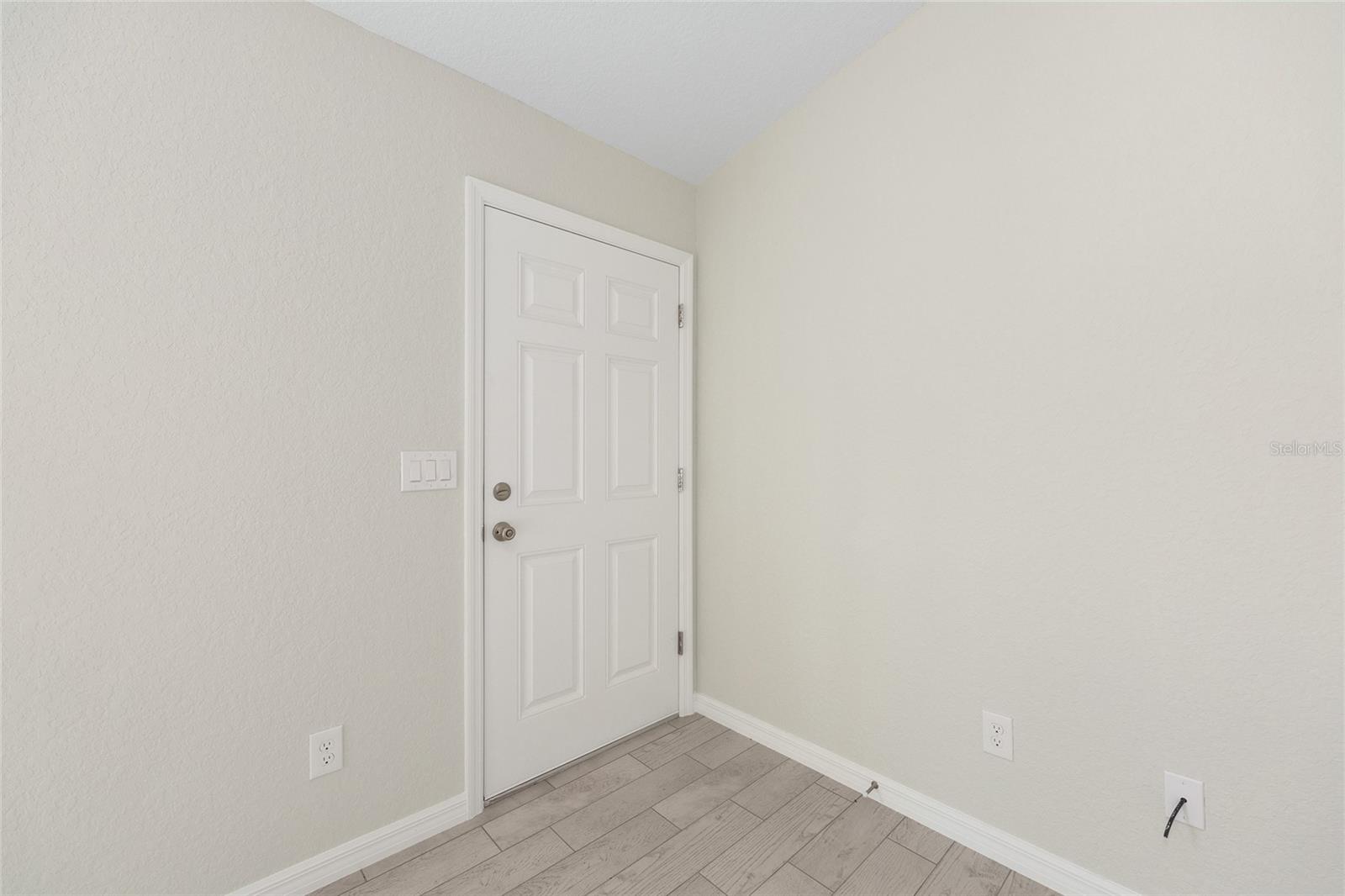 360 LOCUST RD, OCALA, FL, 34472