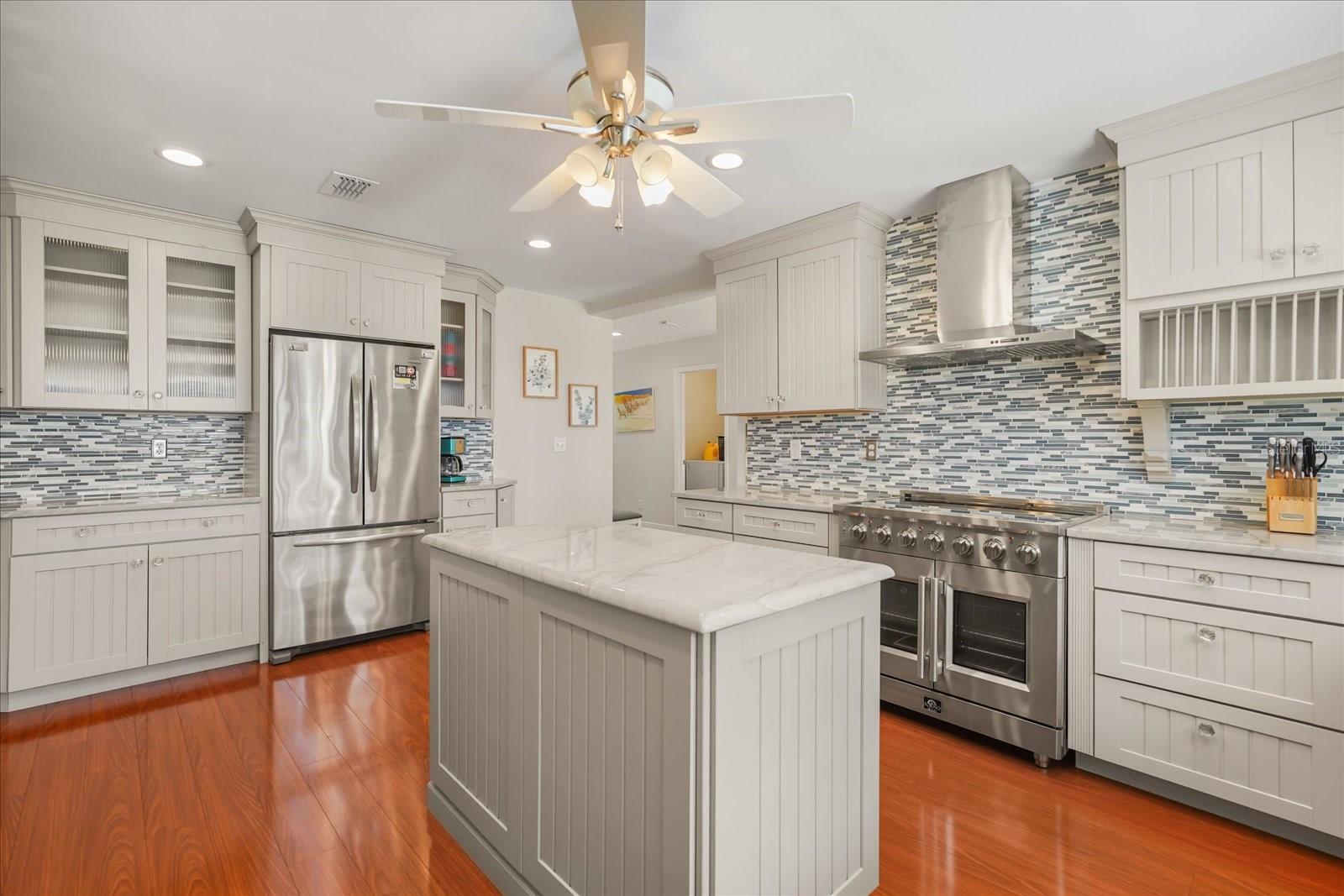 9118 EDGEWATER DR, CLERMONT, FL, 34711