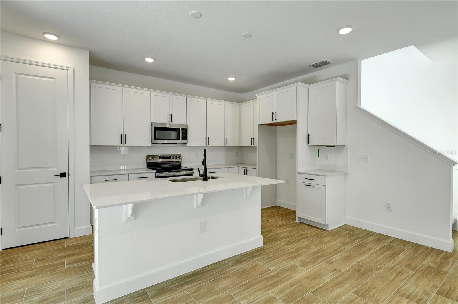 1010 CLOUD RIDGE CT, MOUNT DORA, FL, 32757