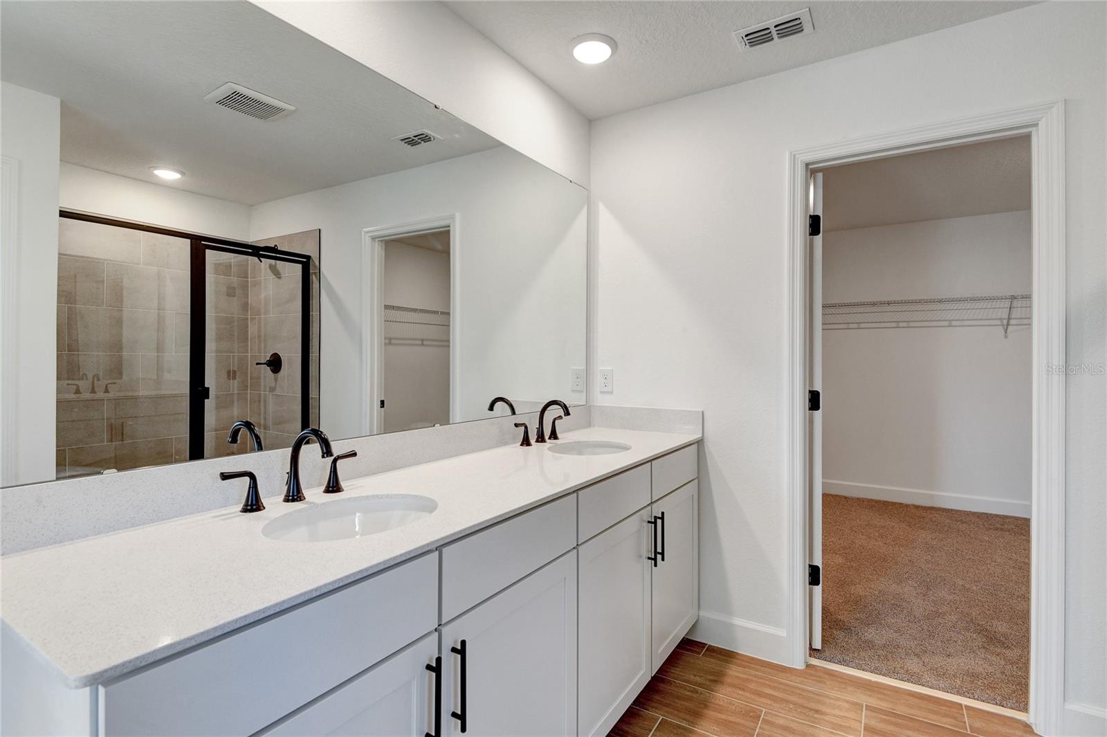 1010 CLOUD RIDGE CT, MOUNT DORA, FL, 32757