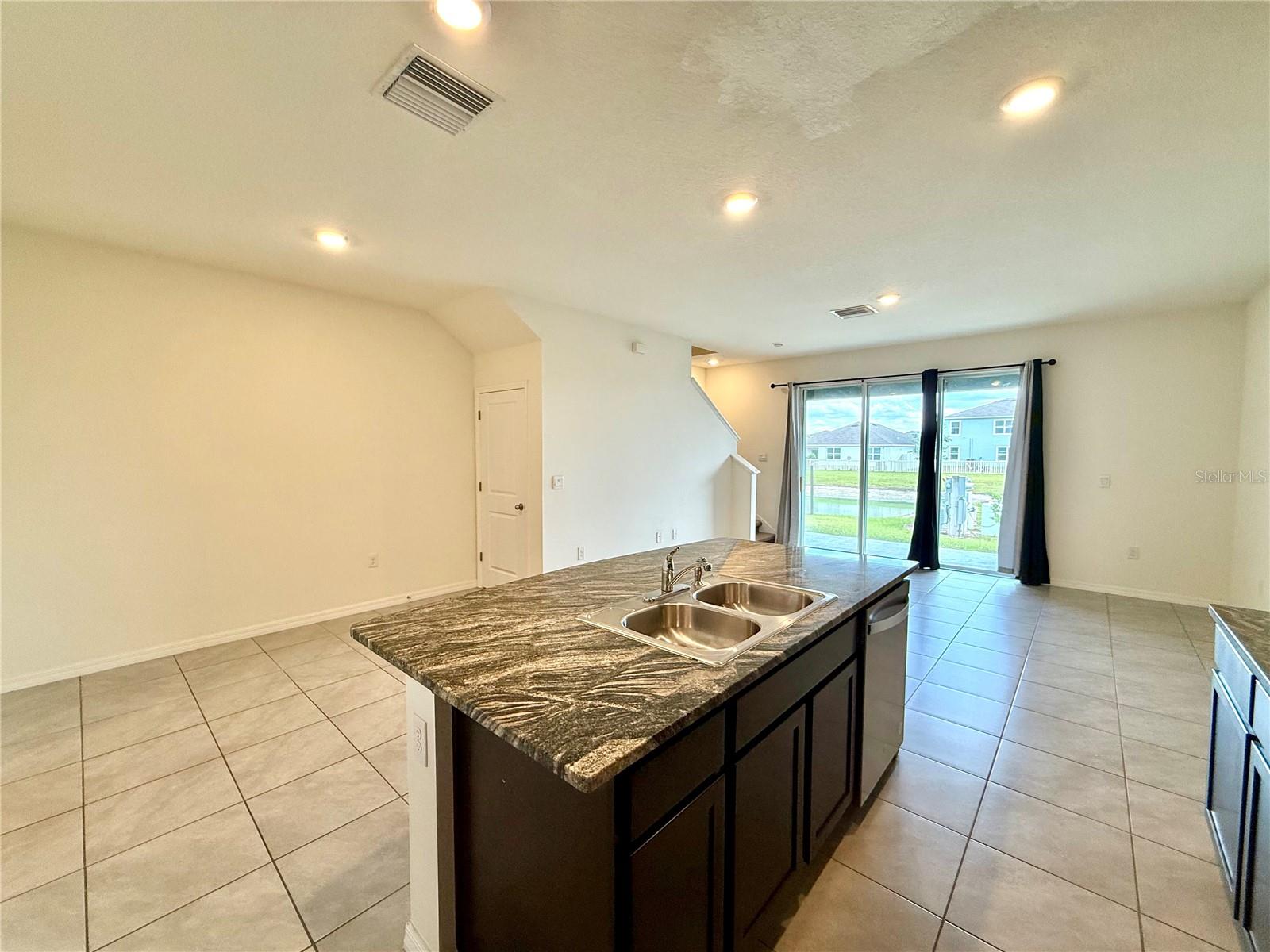 32794 PEZ LANDING LANE, WESLEY CHAPEL, FL, 33543