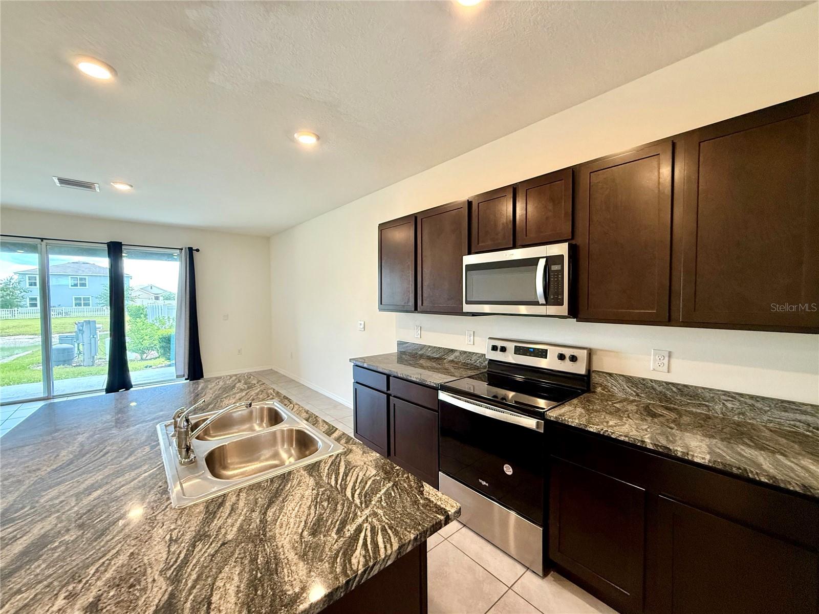 32794 PEZ LANDING LANE, WESLEY CHAPEL, FL, 33543