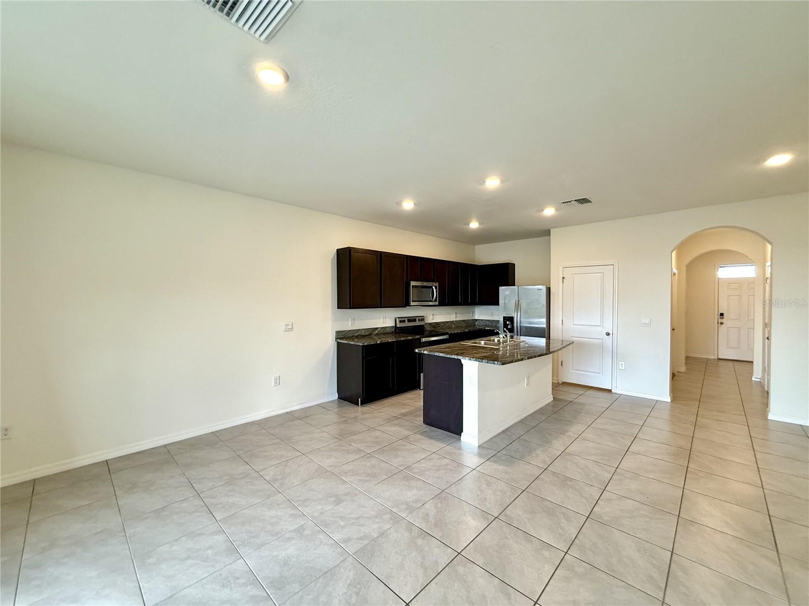 32794 PEZ LANDING LANE, WESLEY CHAPEL, FL, 33543