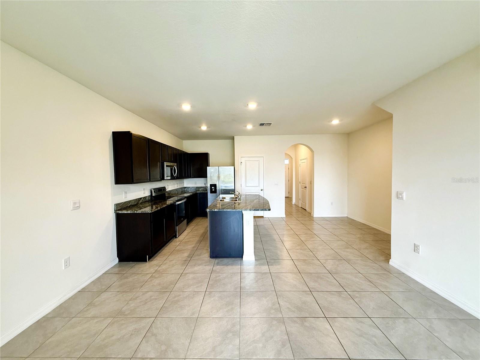 32794 PEZ LANDING LANE, WESLEY CHAPEL, FL, 33543