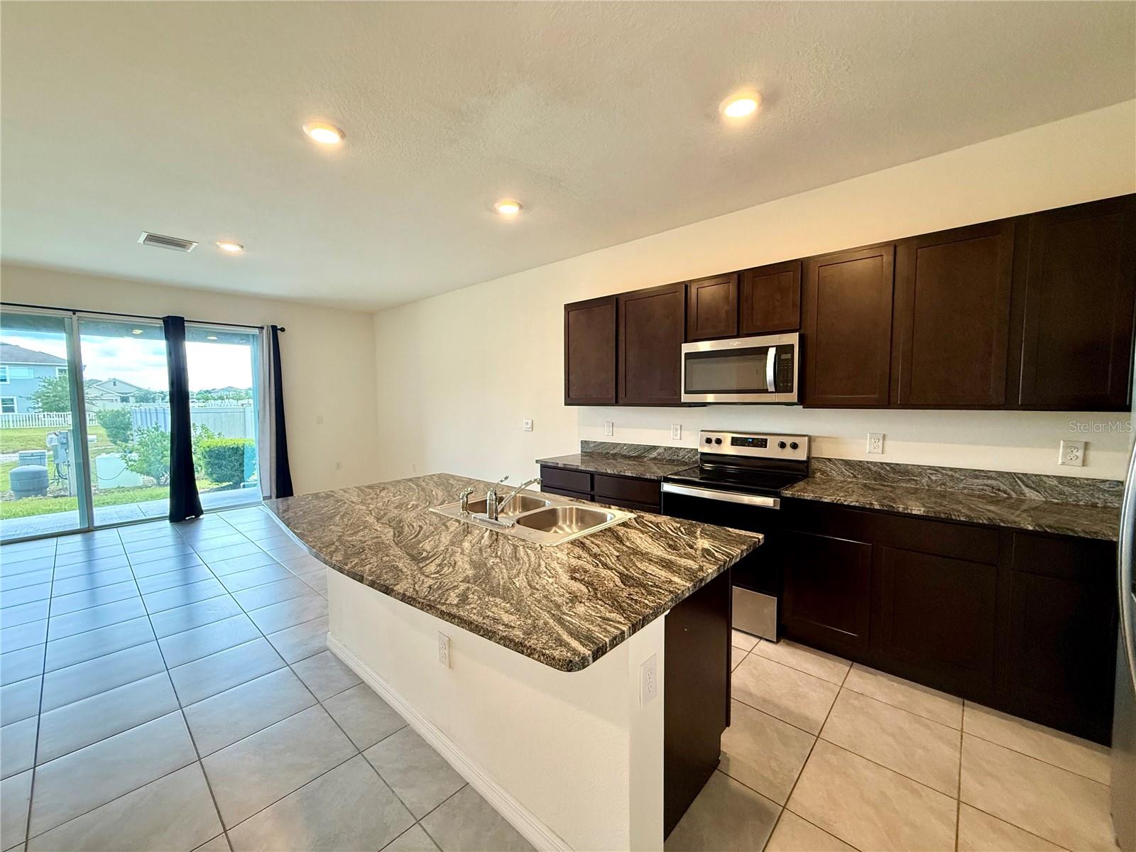 32794 PEZ LANDING LANE, WESLEY CHAPEL, FL, 33543