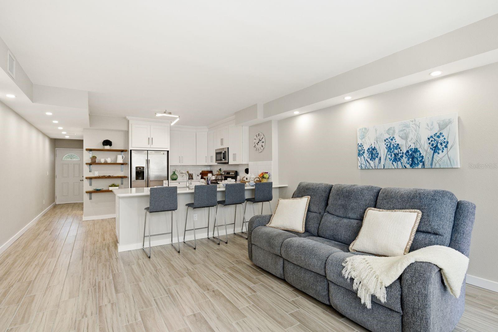 4811 BAYSHORE BLVD #303, TAMPA, FL, 33611