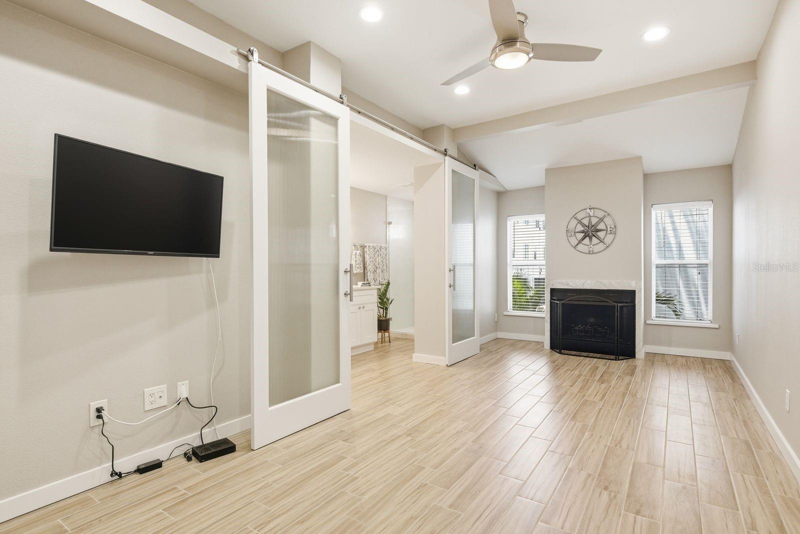 4811 BAYSHORE BLVD #303, TAMPA, FL, 33611