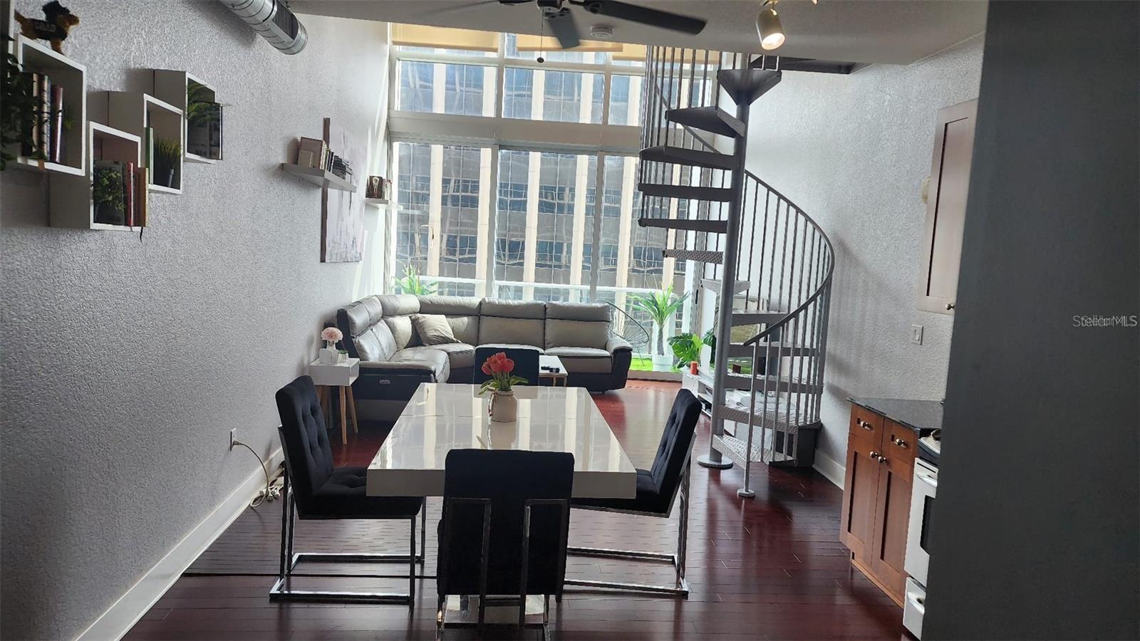 150 E ROBINSON ST #427, ORLANDO, FL, 32801