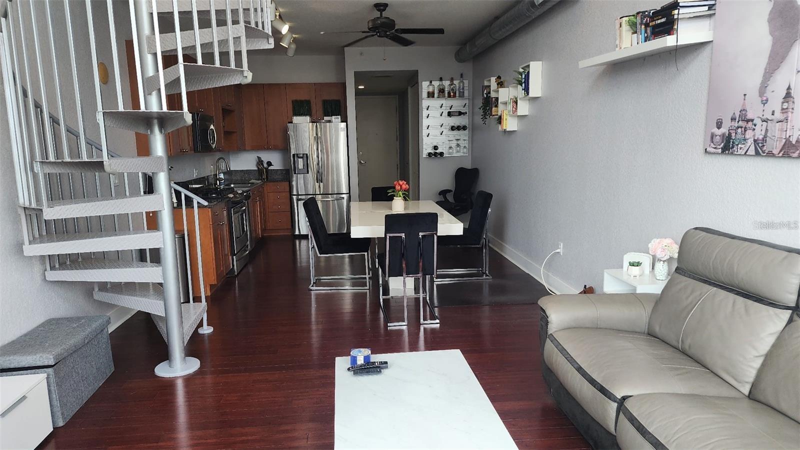 150 E ROBINSON ST #427, ORLANDO, FL, 32801