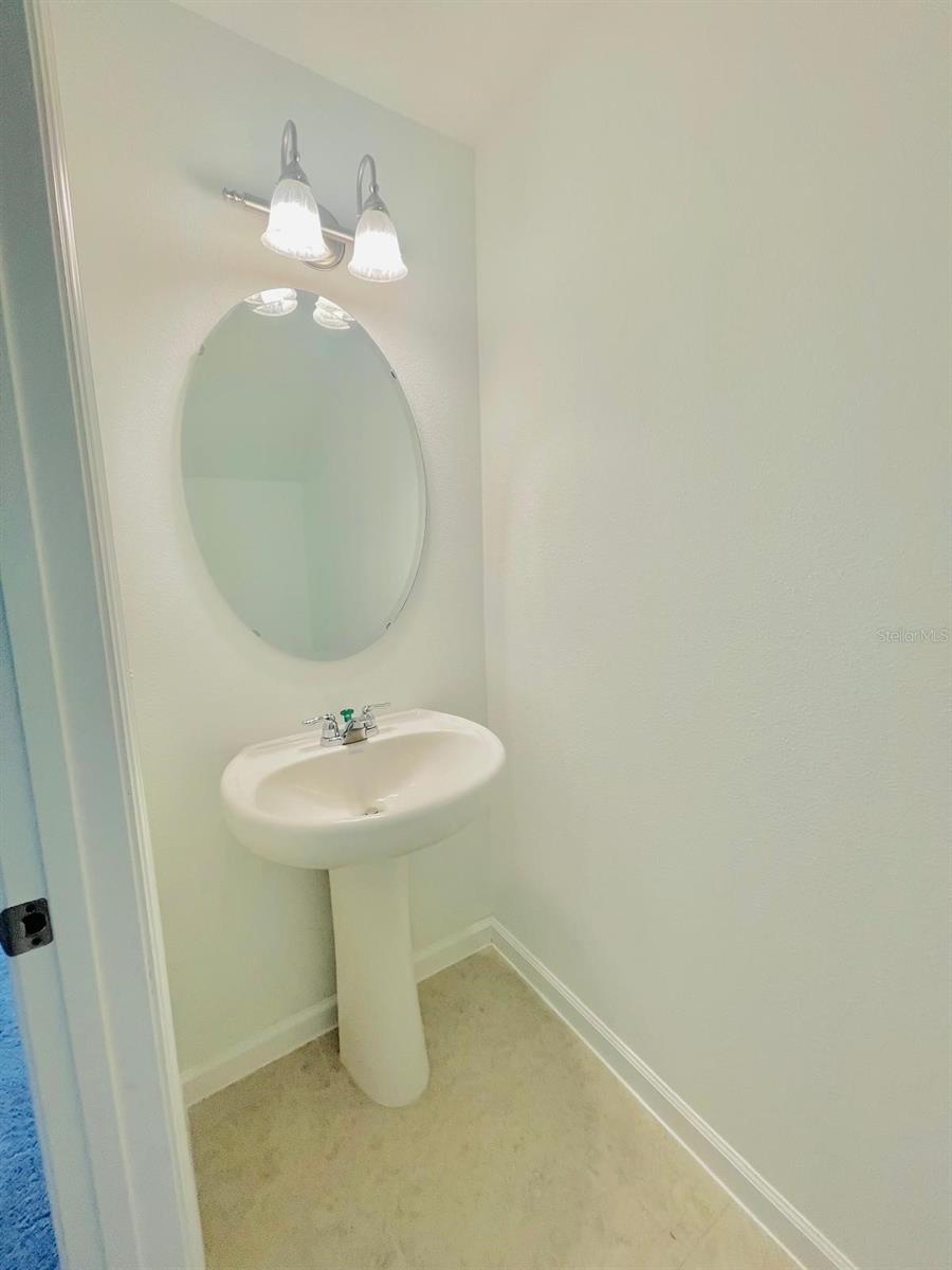 3057 TEMPLES CROSSING BLVD, DAVENPORT, FL, 33837