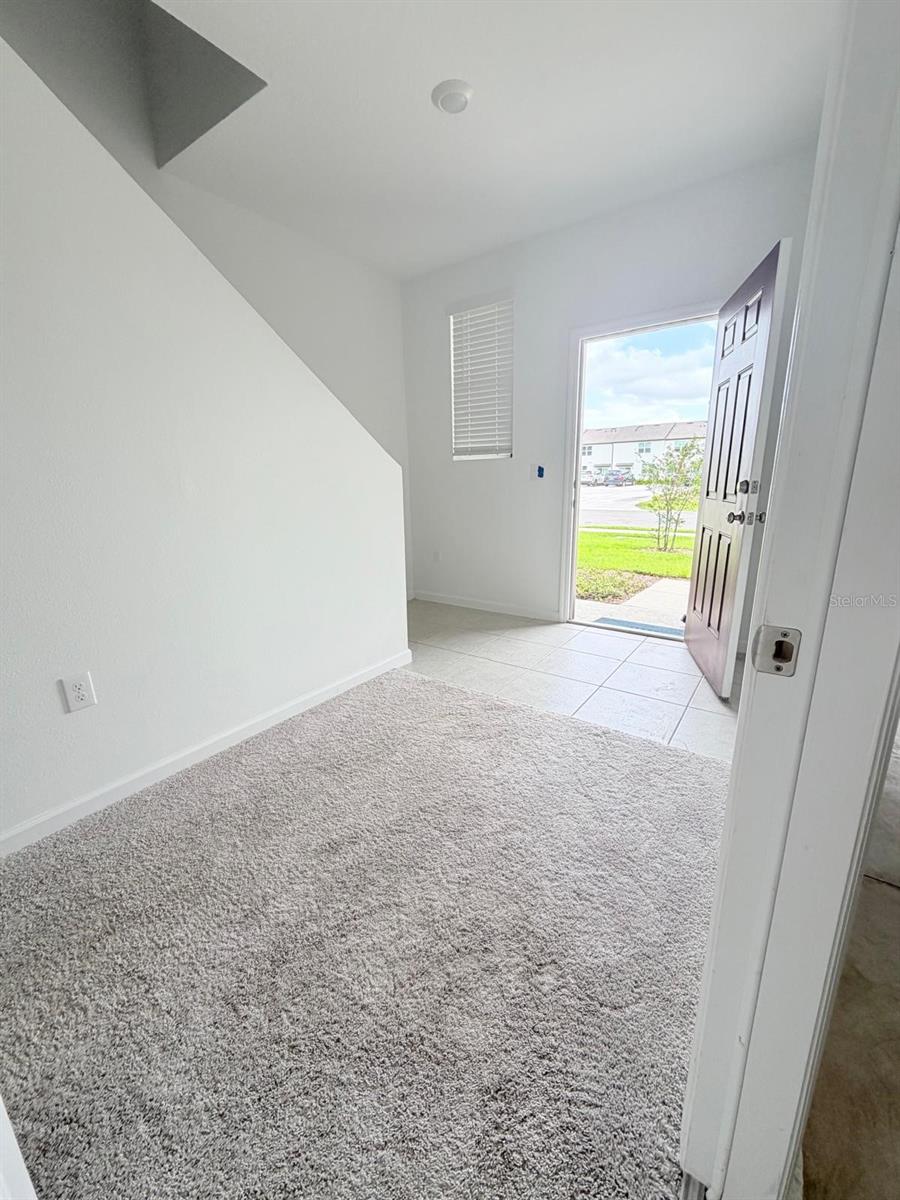 3057 TEMPLES CROSSING BLVD, DAVENPORT, FL, 33837