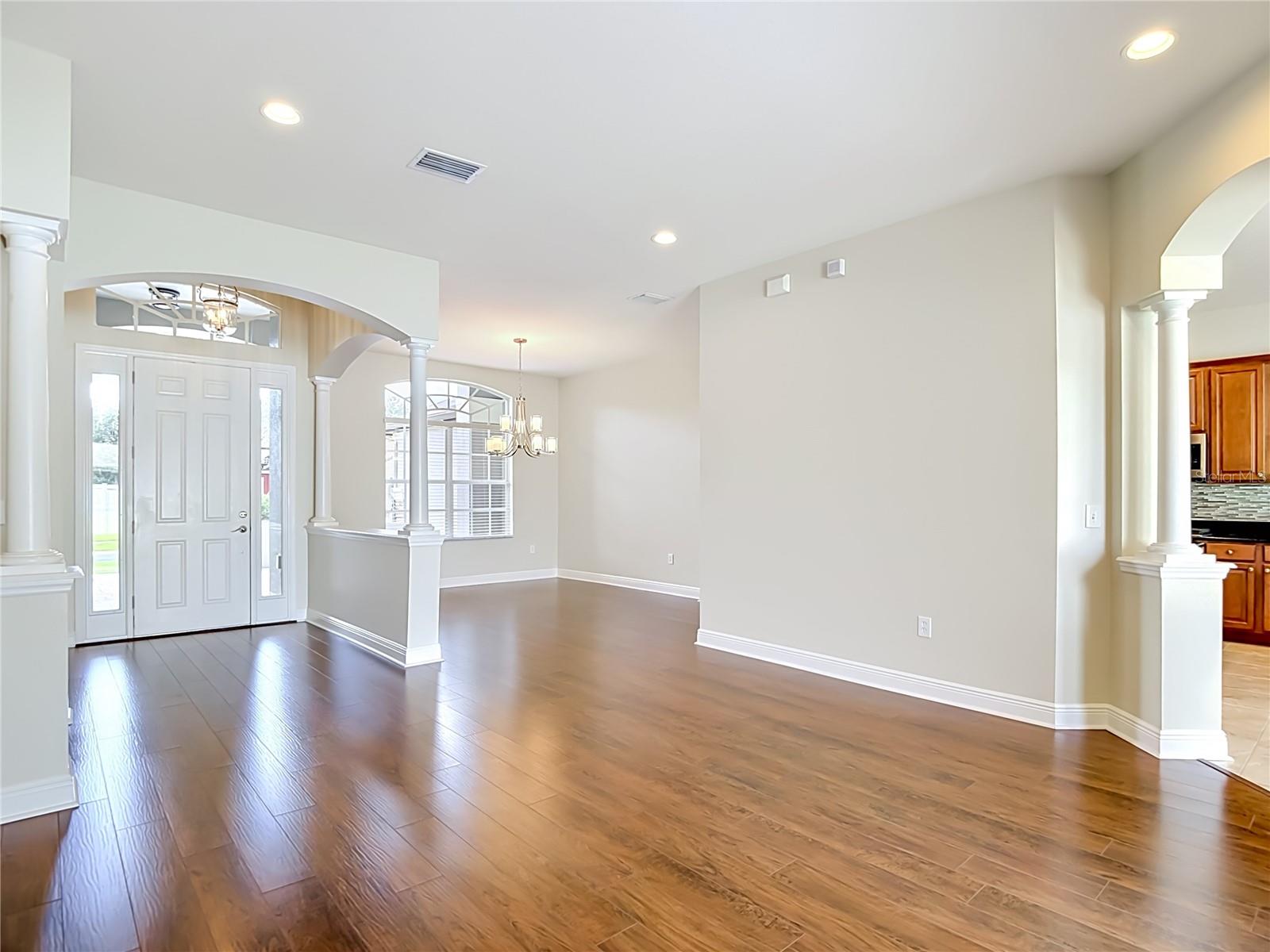 1439 BEACONSFIELD DR, WESLEY CHAPEL, FL, 33543