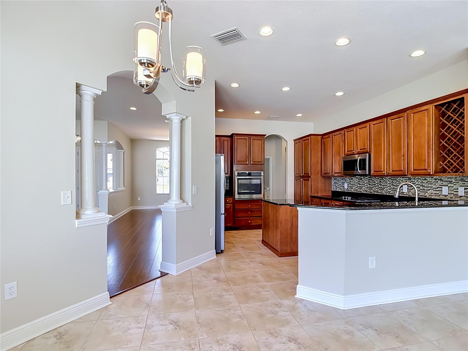 1439 BEACONSFIELD DR, WESLEY CHAPEL, FL, 33543