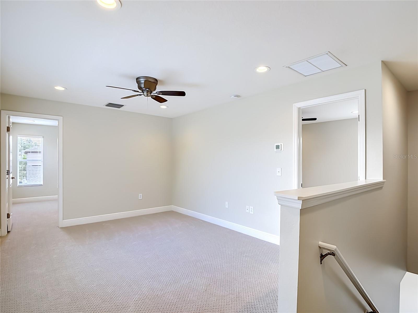 1439 BEACONSFIELD DR, WESLEY CHAPEL, FL, 33543