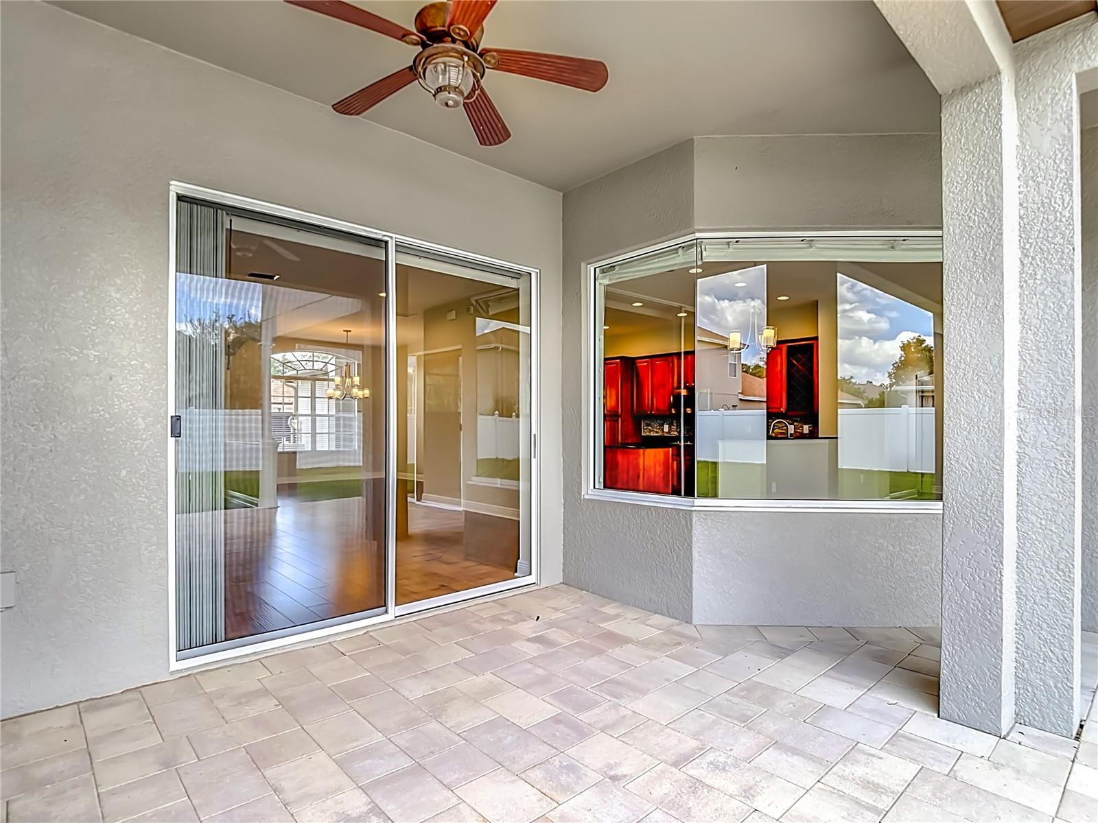 1439 BEACONSFIELD DR, WESLEY CHAPEL, FL, 33543