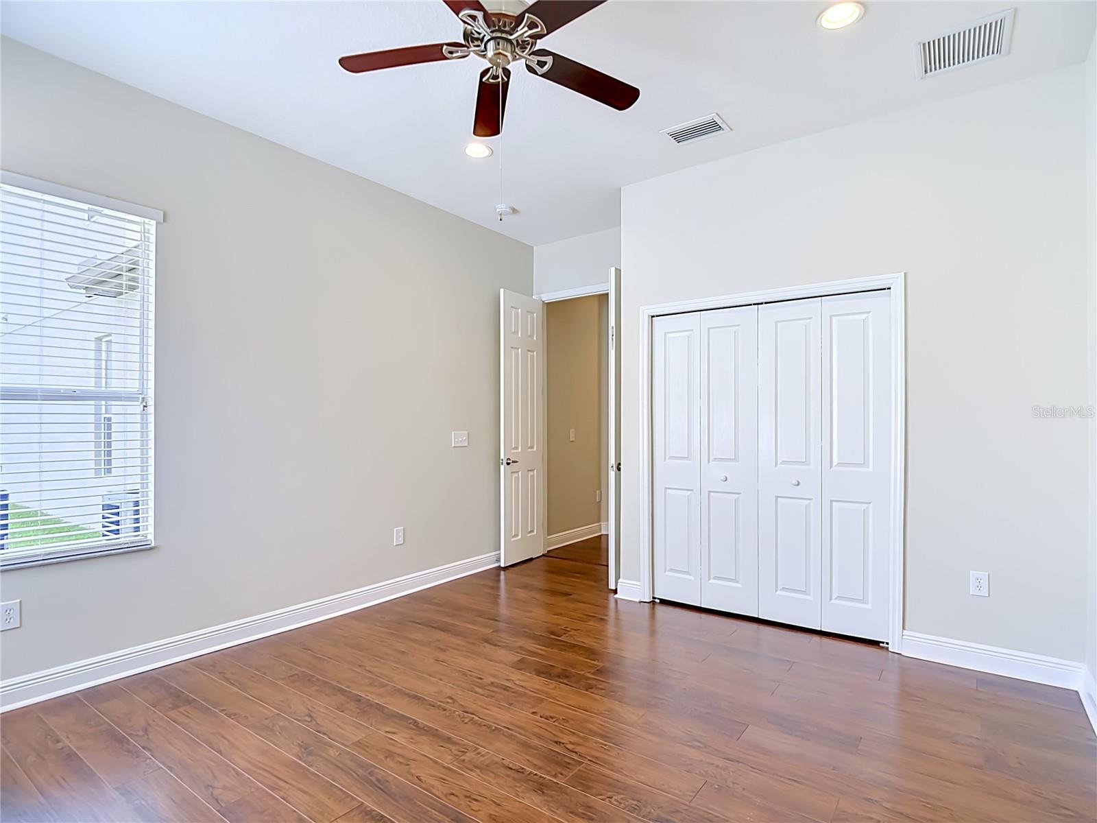 1439 BEACONSFIELD DR, WESLEY CHAPEL, FL, 33543