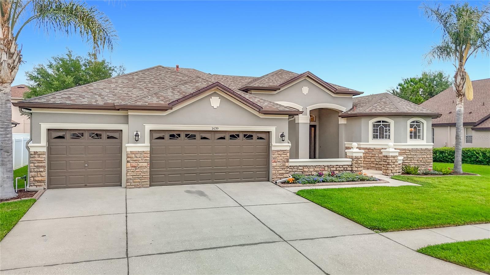 1439 BEACONSFIELD DR, WESLEY CHAPEL, FL, 33543