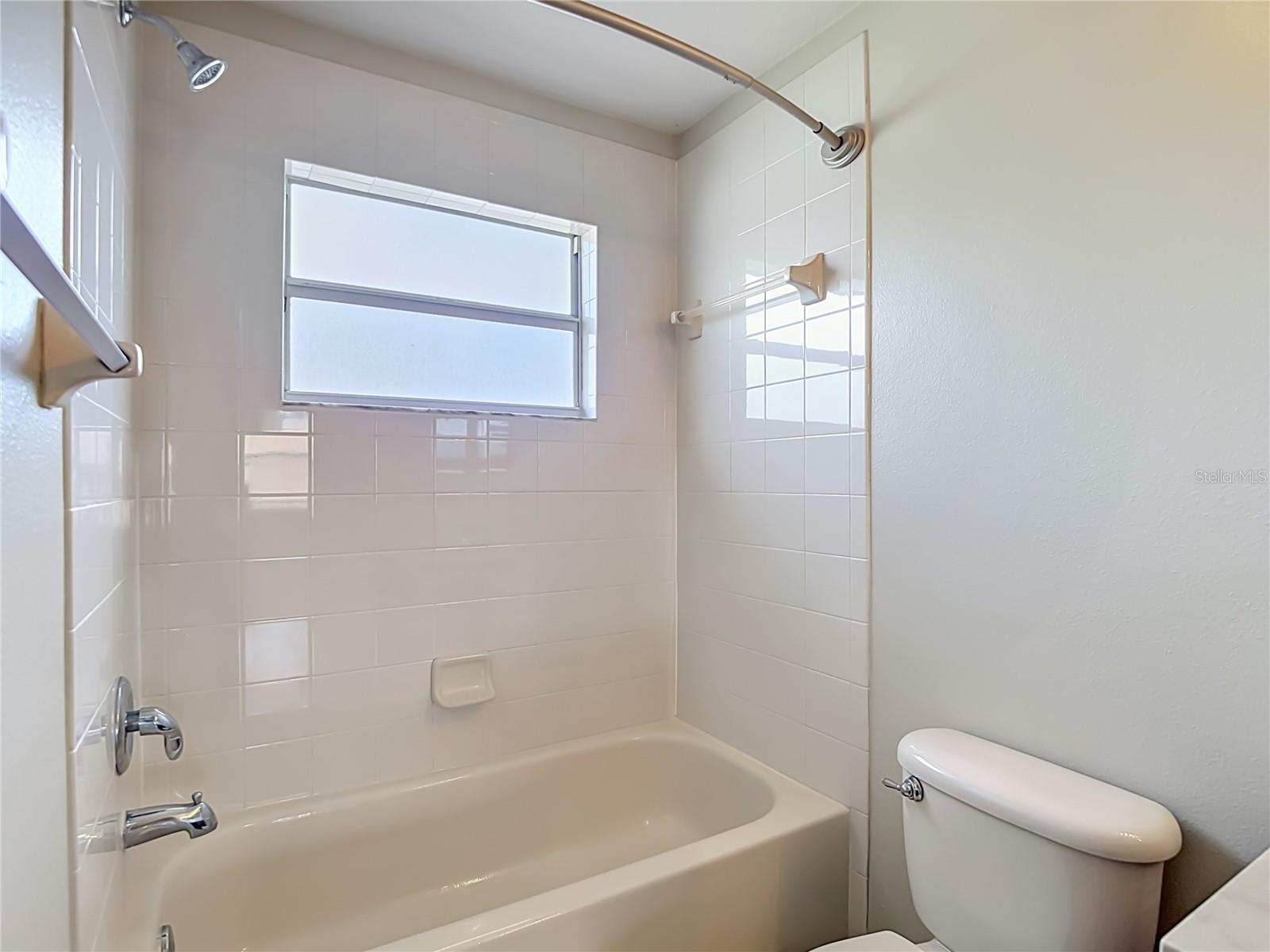1439 BEACONSFIELD DR, WESLEY CHAPEL, FL, 33543