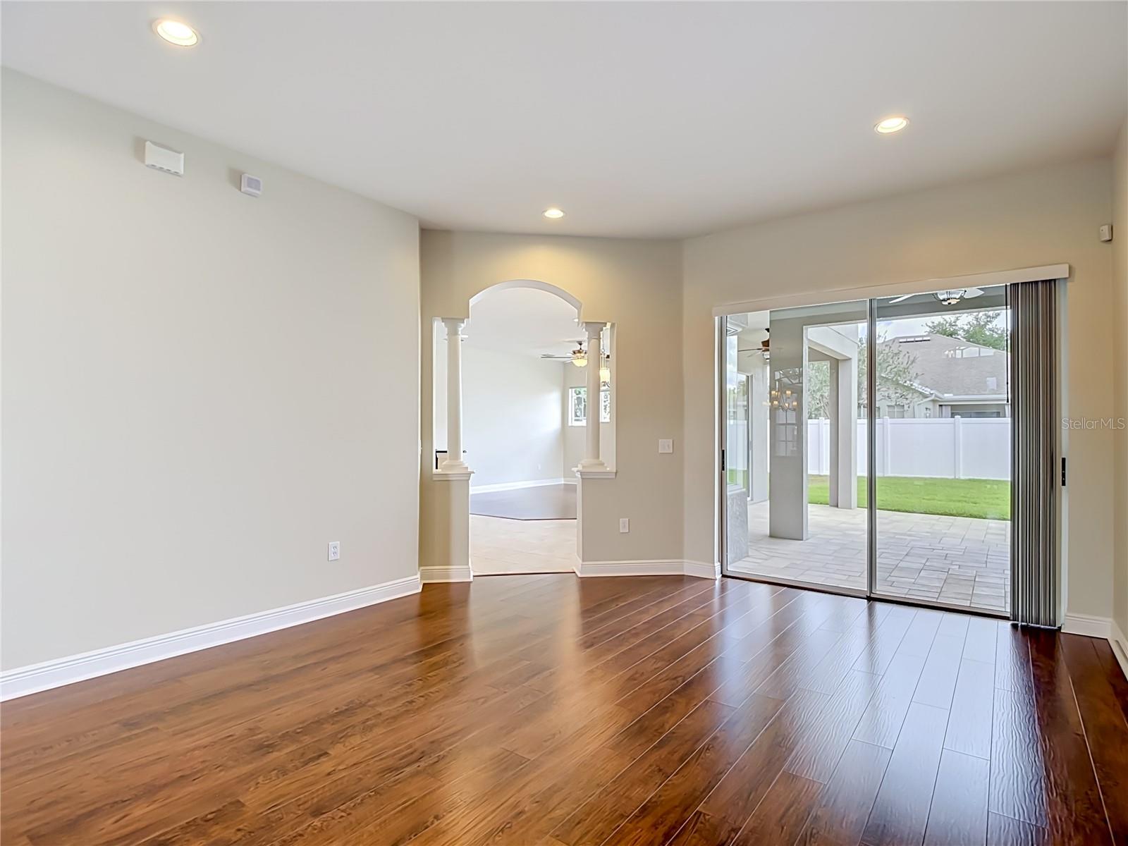 1439 BEACONSFIELD DR, WESLEY CHAPEL, FL, 33543