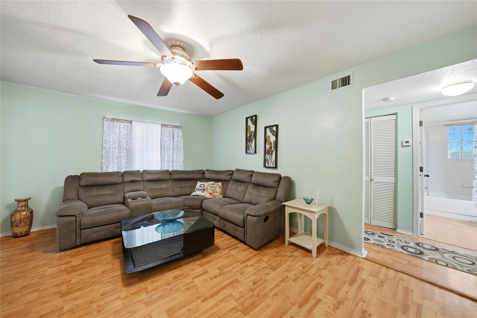 1051 FORREST NELSON BLVD #201, PORT CHARLOTTE, FL, 33952