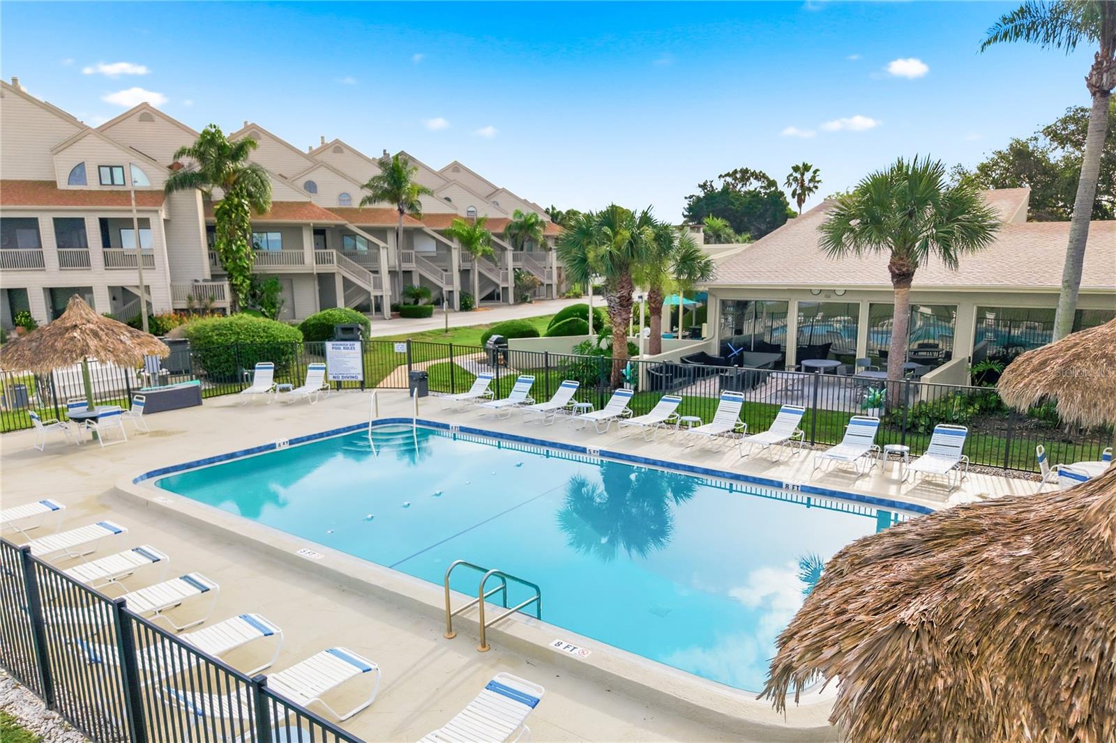 18 WINDRUSH BAY DR, TARPON SPRINGS, FL, 34689