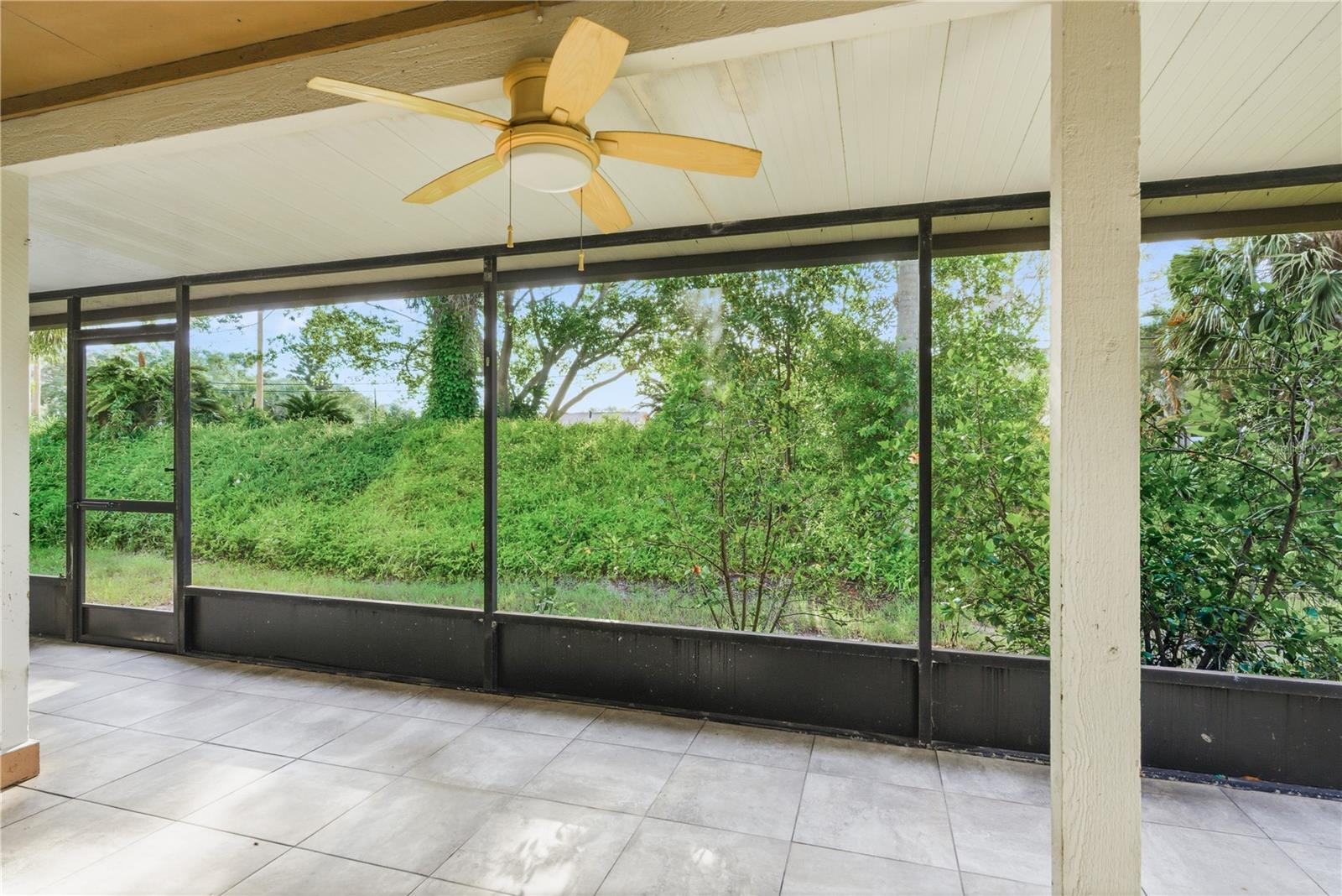 18 WINDRUSH BAY DR, TARPON SPRINGS, FL, 34689