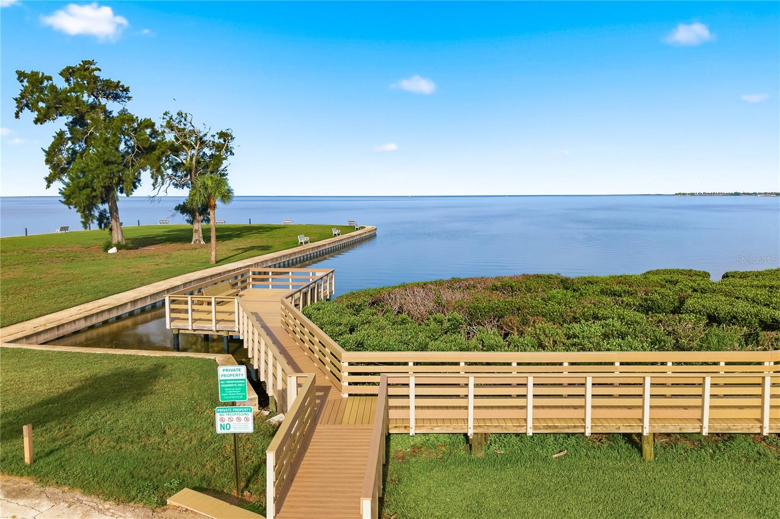 18 WINDRUSH BAY DR, TARPON SPRINGS, FL, 34689
